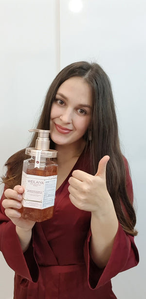 A wonderful experience with Weilaiya Grand Rose Extracts Whitening Shower Gel